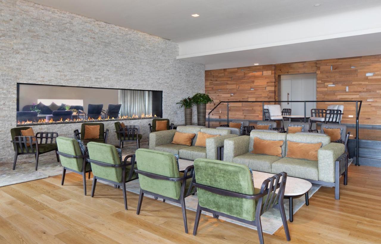 Cramim By Isrotel Exclusive Kiryat Anavim Ngoại thất bức ảnh The lounge at the airport