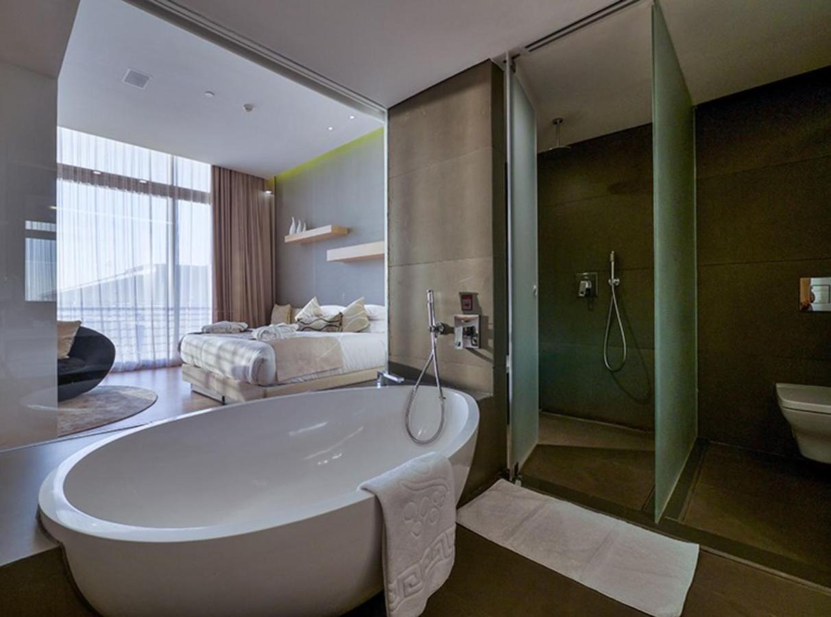 Cramim By Isrotel Exclusive Kiryat Anavim Ngoại thất bức ảnh A bathroom in a hotel