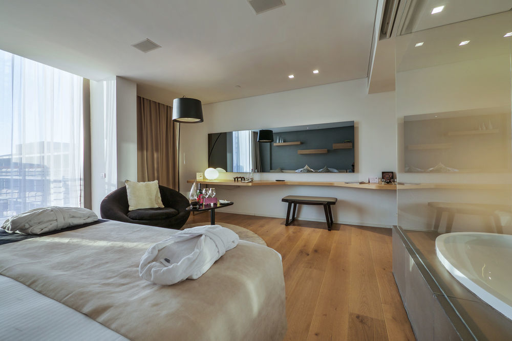 Cramim By Isrotel Exclusive Kiryat Anavim Ngoại thất bức ảnh A room at the Mandarin Oriental Munich